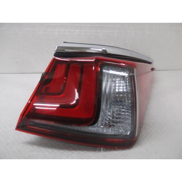 レクサス ES 6AA-AXZH10 右テールランプ 81551-33591 309520  
