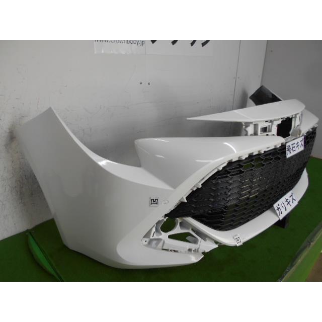 カローラスポーツ 3BA-NRE210H フロントバンパー 52119-12G20-A0 