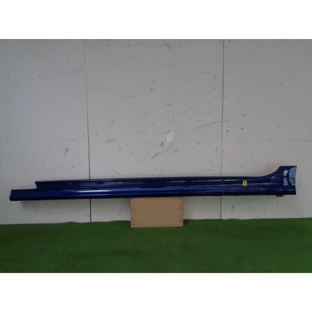 ヤリス 5BA-KSP210 左サイドステップ 75852-K0060-J0 315609