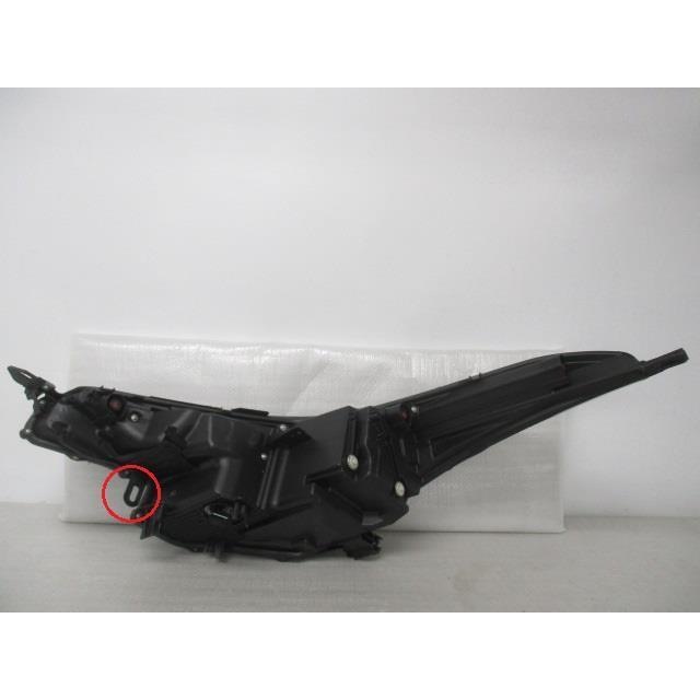CHRヘッドライト 81145-10B10 C-HR C−HR DAA-ZYX10 右ヘッドランプASSY 81145-12A20 330289