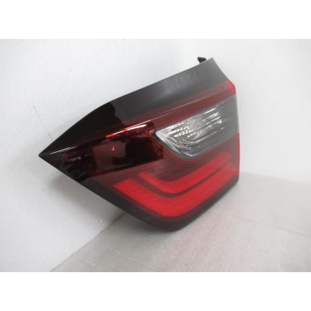 フィット 6BA-GR1 右テールランプ 34150-TZA-J51 335873 : クラウン2号