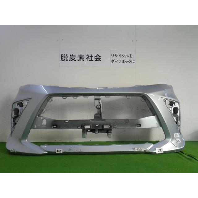 ルーミー　M900A フロントバンパー　 52119-B1440 (383) ルーミー 5BA-M900A フロントバンパー 52119-B1440-B0 339059