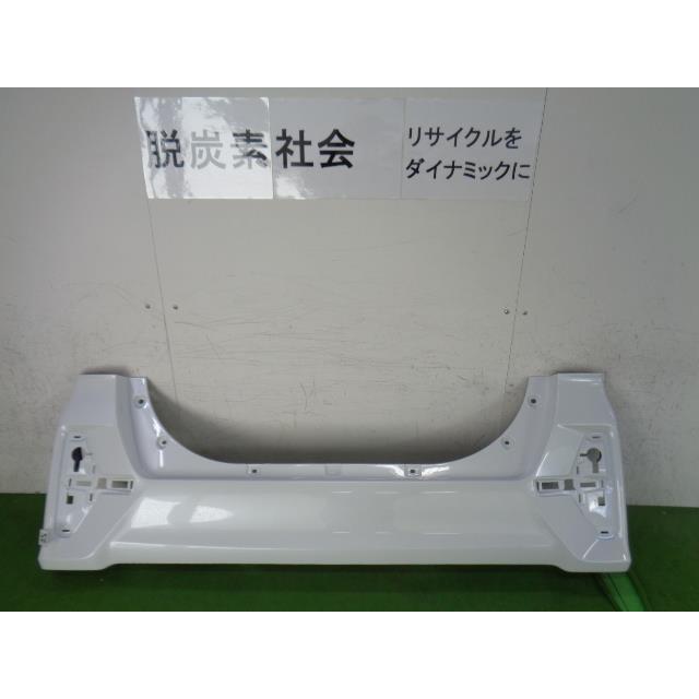 タント 6BA-LA650S リアバンパー 52159-B2B70-A0 342133 : クラウン2号 
