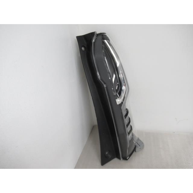 ホンダ テールライト 33501-TTA-J01 中古 N-BOX N−BOX DBA-JF3 右テールランプ 33501-TTA-J01 342934