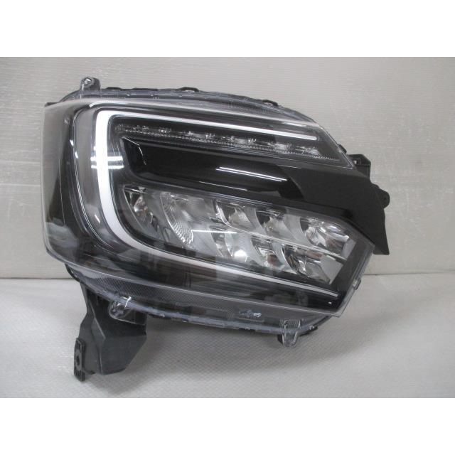 N-BOX N−BOXカスタム 6BA-JF3 右ヘッドランプ 後期 スタイル＋