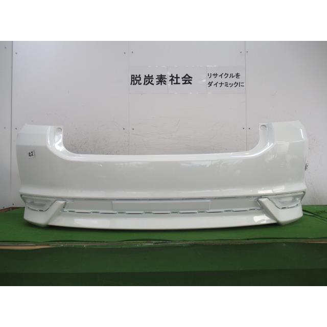 グレイス（Honda） グレイス DAA-GM4 リアバンパー 71501-T9P-J10Z 