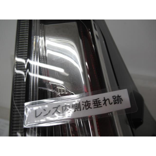 アクア DAA-NHP10 右テールランプ 81551-52D00 351005 : クラウン2号店 - 通販 - Yahoo!ショッピング