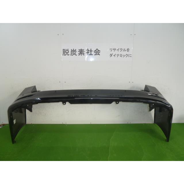 NOAH ノア 6AA-ZWR90W リアバンパー 52159-V1910-C0 352884 : クラウン