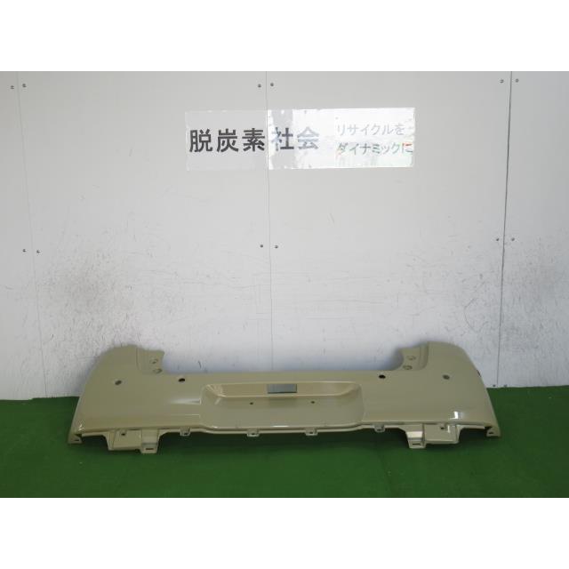 ムーヴキャンバス　LA850S リアバンパー 52159-B2C50 (52) ムーヴ ムーヴキャンバス 5BA-LA850S リアバンパー 52159-B2C50 354033