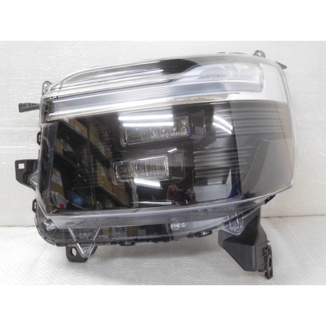 JF5 NBOXカスタム 右ヘッドライト　STANLEY W6712 美品！ N-BOX N−BOX 6BA-JF5 左ヘッドランプ 33150-32R-J03 357674