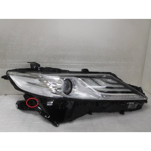 カムリ DAA-AXVH70 右ヘッドランプ 81145-33E70 357755 コイト 33-233  