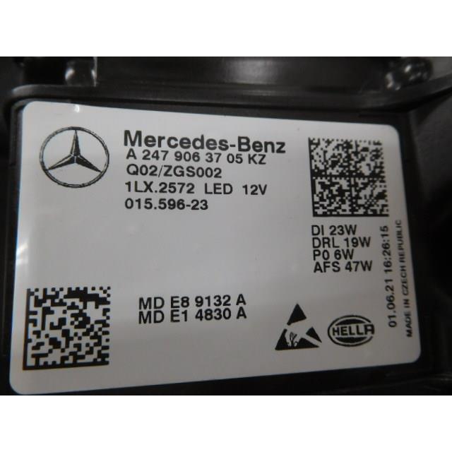 ベンツ GLAクラス 3DA-247713M 左ヘッドランプ A2479067901