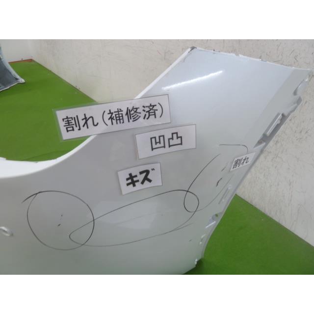 プリウス 6AA-MXWH60 フロントバンパー 52119-4E907-A0 358760