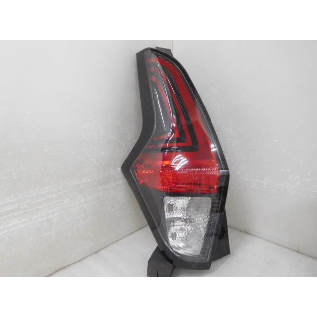 デイズ 5AA-B44W 左テールランプ 26559-7ME0A 358836 イチコ/IKI D231