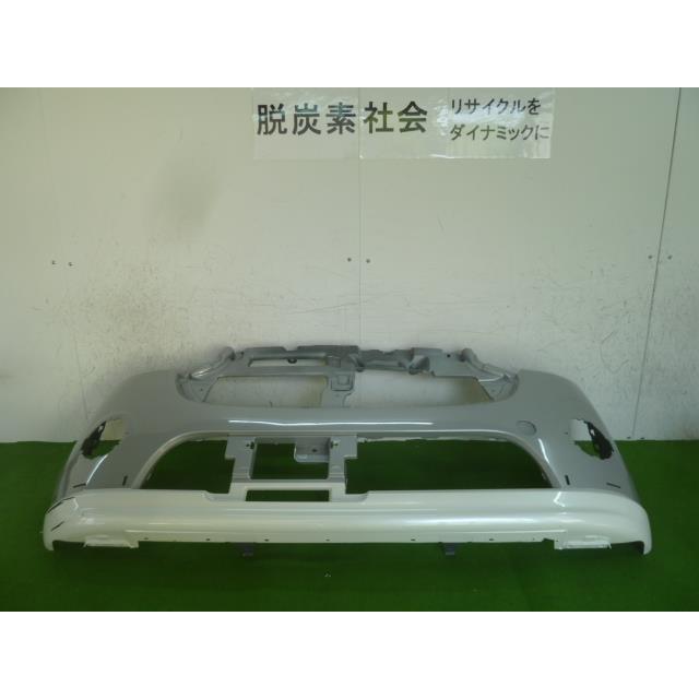 ムーヴ ムーヴキャンバス DBA-LA800S フロントバンパー 52101 ムーヴ ムーヴキャンバス DBA-LA800S フロントバンパー 52101
