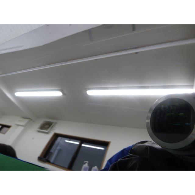 ヴェルファイア DBA-AGH30W Rフィニッシャーパネル バックドアアウト 