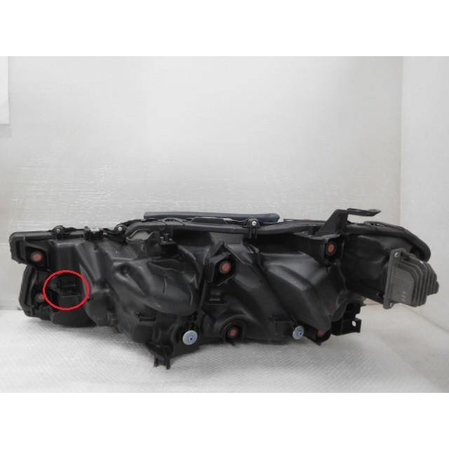 クラウン 6AA-AZSH32 右ヘッドランプ 81145-30Q90 コイト 30-492