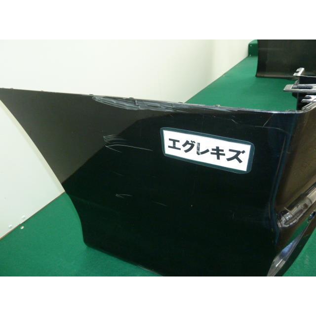 ヴォクシー 6AA-ZWR90W リアバンパー 52159-V1912-C1 365609