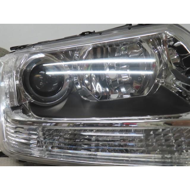 ★レンズ再コーティング済 エスクード CBA-TD54W 右ヘッドランプ 35120-65JC1 HID 前期 後期 記号BD KOITO 100-59087 367362の画像