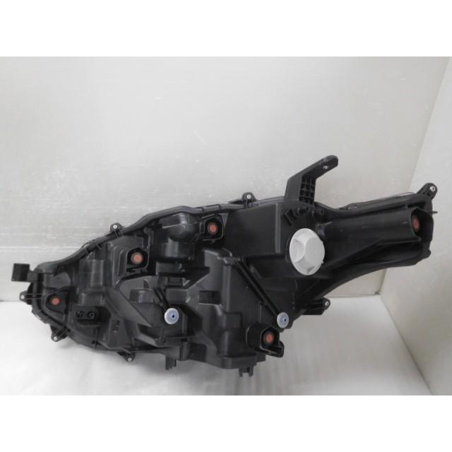 シエンタ 6AA-MXPL10G 右ヘッドランプ 81145-52P10 コイト 52-340 Z用 LED 367402の画像