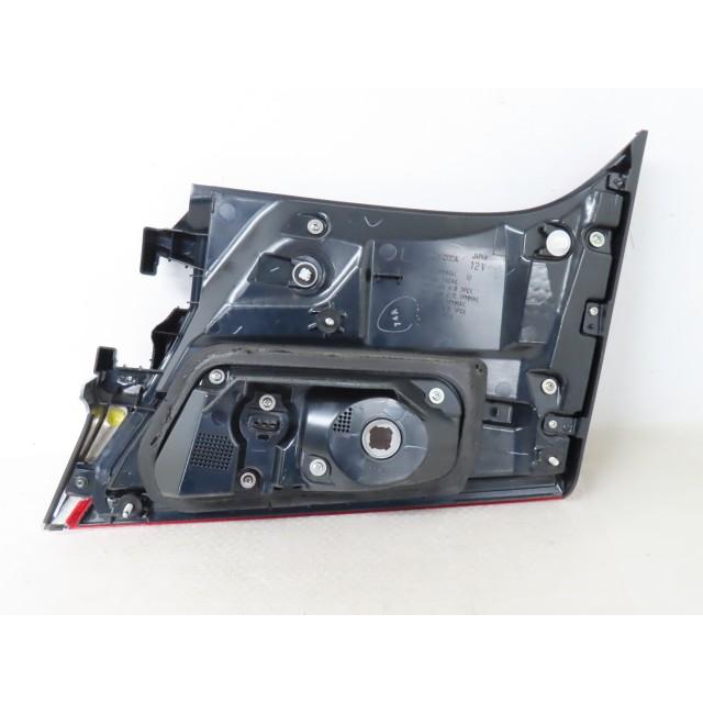アルファード DBA-AGH30W 左テールランプ 81591-58260 左