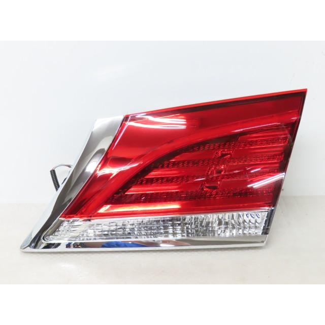 210系クラウン GWS214 テールランプセット 30-404 30-405 210系クラウン GWS214 テールランプセット 30-404 30-405 - メルカリ