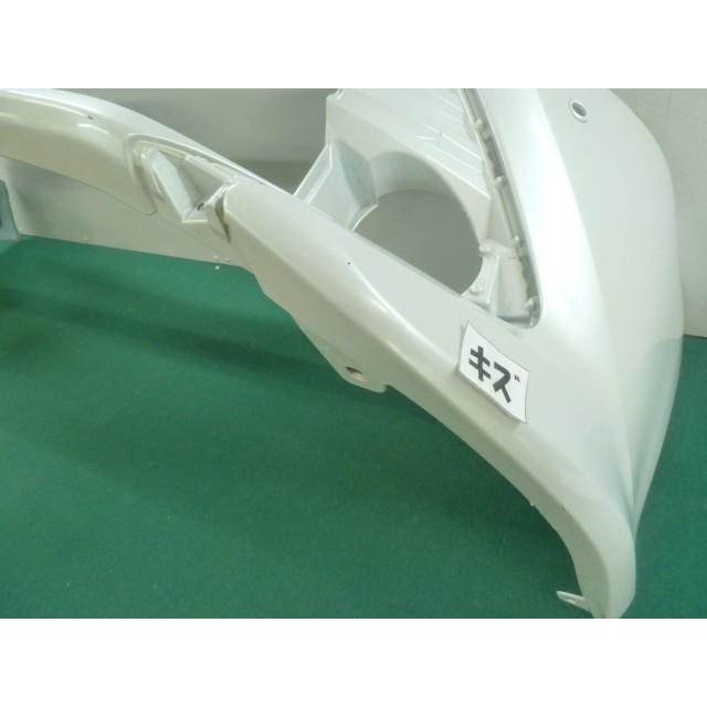 カムリ DAA-AXVH70 前期 52119-33A50 フロントバンパー 52119-3T936-A0