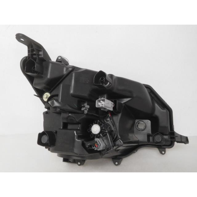 ルーミー - DBA-M900A 左上端照明ランプ 81170-B1240 スタンレーW3917 カスタム系 LED ジャスティ前期 384835