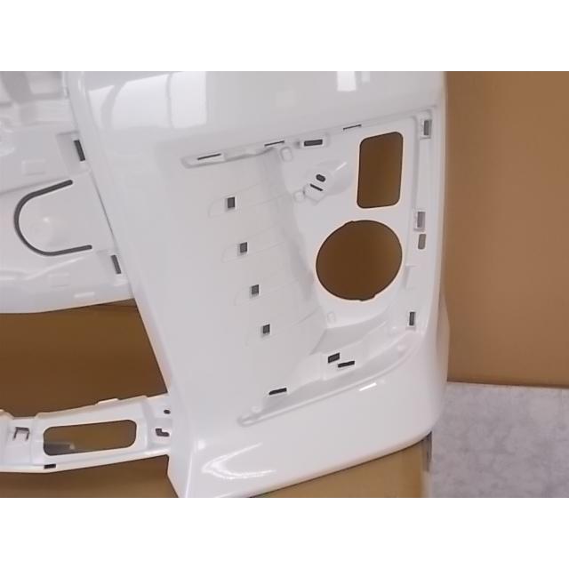 TOYOTA ヴォクシー ZRR80W フロントバンパー 52119-28J00-A0 070 前期