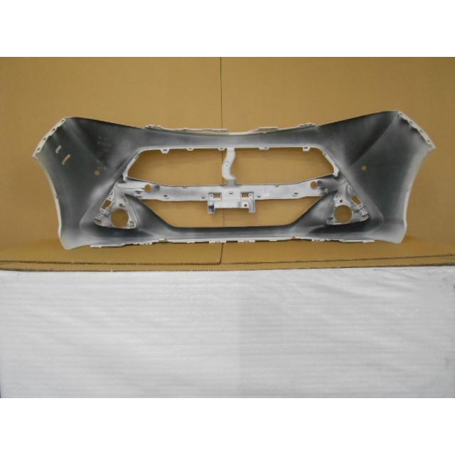 TOYOTA タンク M900A フロントバンパー 52119-B1370-A0 W24 ノーマル用