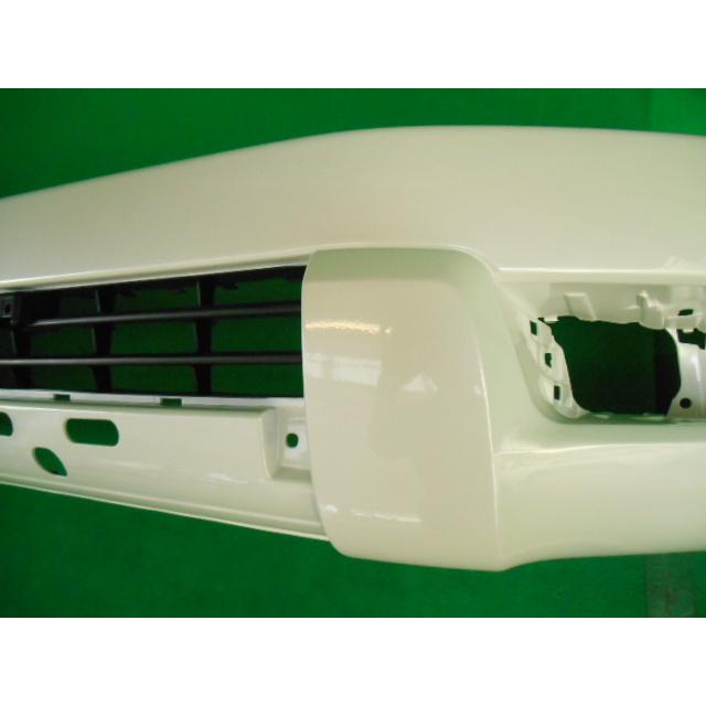 992157-2 TOYOTA ハイラックスサーフ RZN215W フロントバンパー