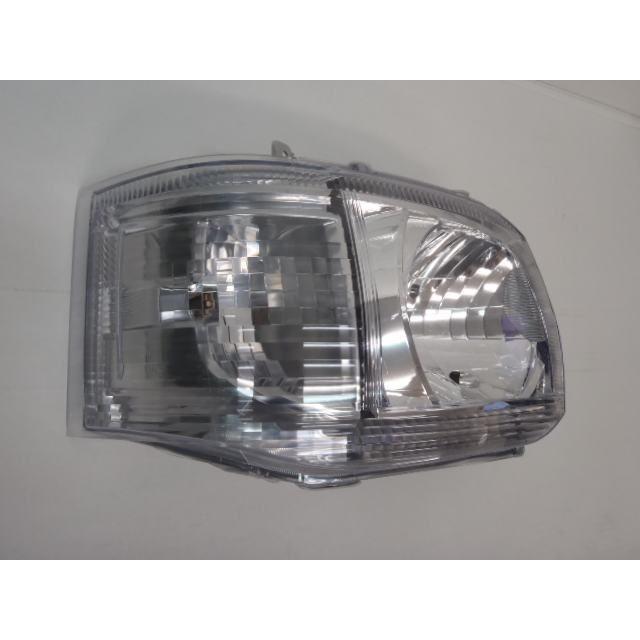 992168-2 TOYOTA ハイエース TRH200V 右ライト 参考品番：81130-26550【社外新品】の画像