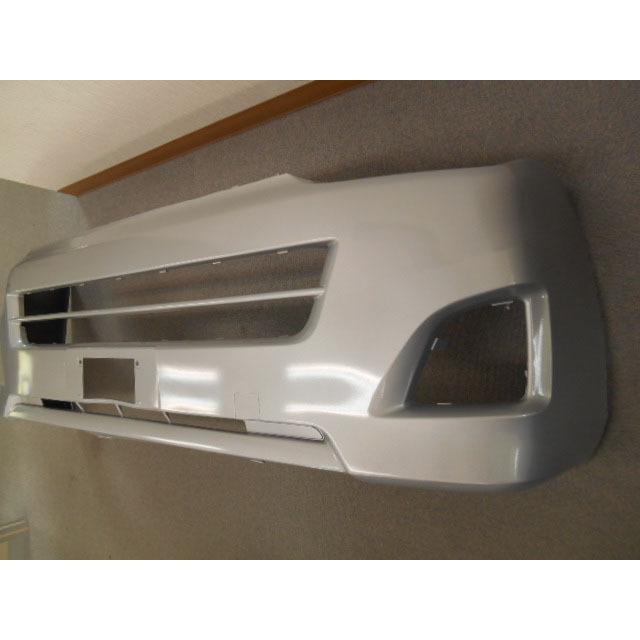 992374 TOYOTA ハイエース／レジアスエース KDH200V/TRH200V