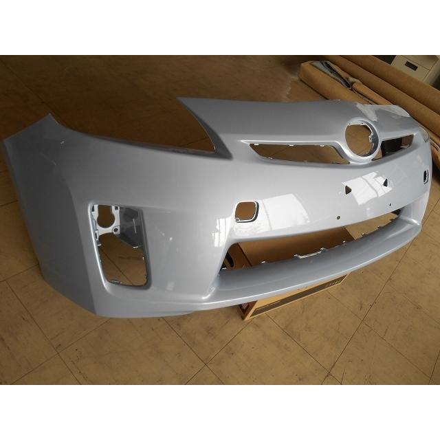 992660-3 TOYOTA プリウス ZVW30 フロントバンパー 前期 参考品番