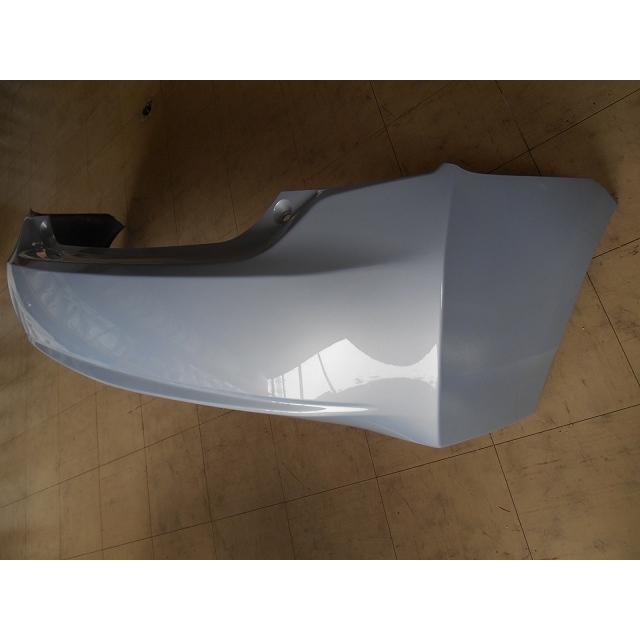 992664 TOYOTA プリウス ZVW30 リアバンパー 前期・後期 参考品番 
