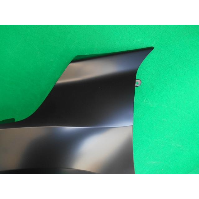 992699 HONDA ヴェゼル RU3 左フェンダー 参考品番：60260-T7A-000ZZ（60260-T7A-010ZZ) 【社外 ...