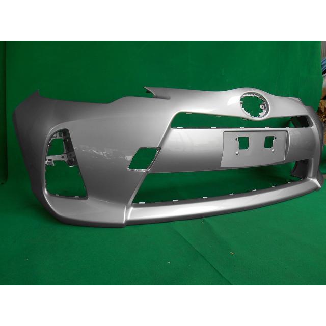 992934-3 TOYOTA アクア NHP10 フロントバンパー 前期 参考品番：52119