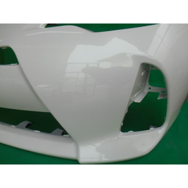 992941 TOYOTA アクア NHP10 フロントバンパー 前期 参考品番：52119