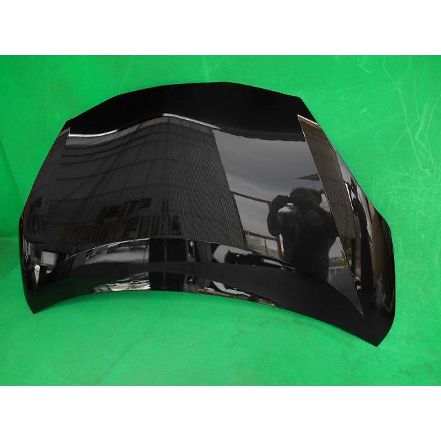 993054 TOYOTA アクア NHP10 ボンネット 後期 参考品番：53301-52400 