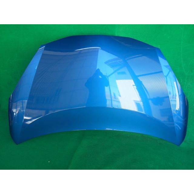 アクア NHP10 ボンネット 後期 参考品番：53301-52400 8T7 【社外新品