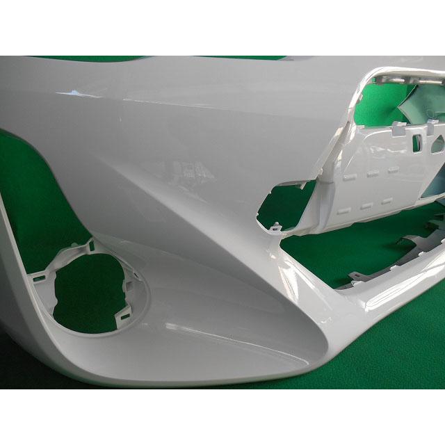 993079 TOYOTA アクア NHP10 フロントバンパー 中期2型 参考品番