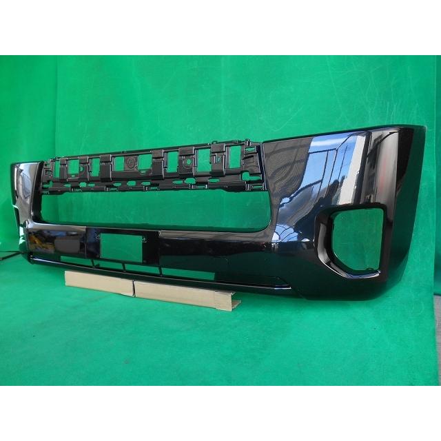 993125 TOYOTA ハイエース／レジアスエース KDH201V/TRH200V