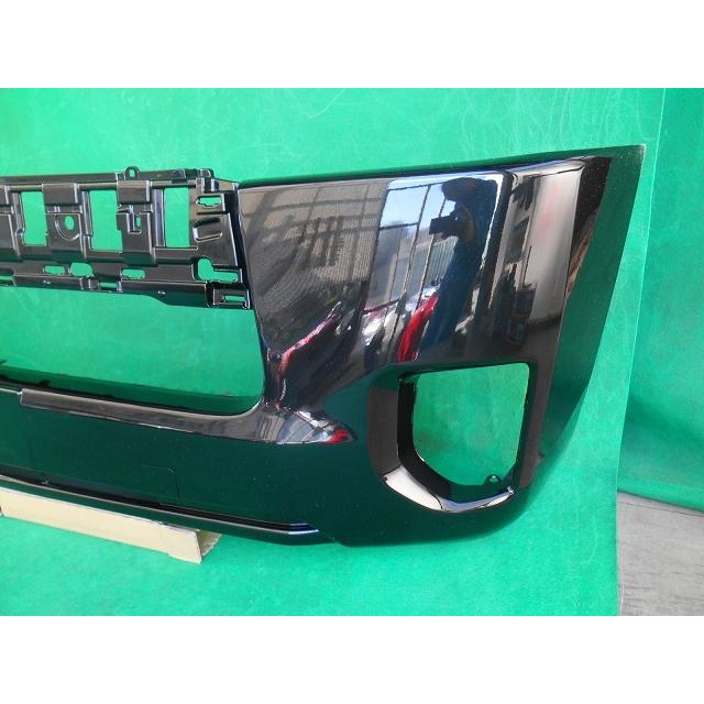 993125 TOYOTA ハイエース／レジアスエース KDH201V/TRH200V