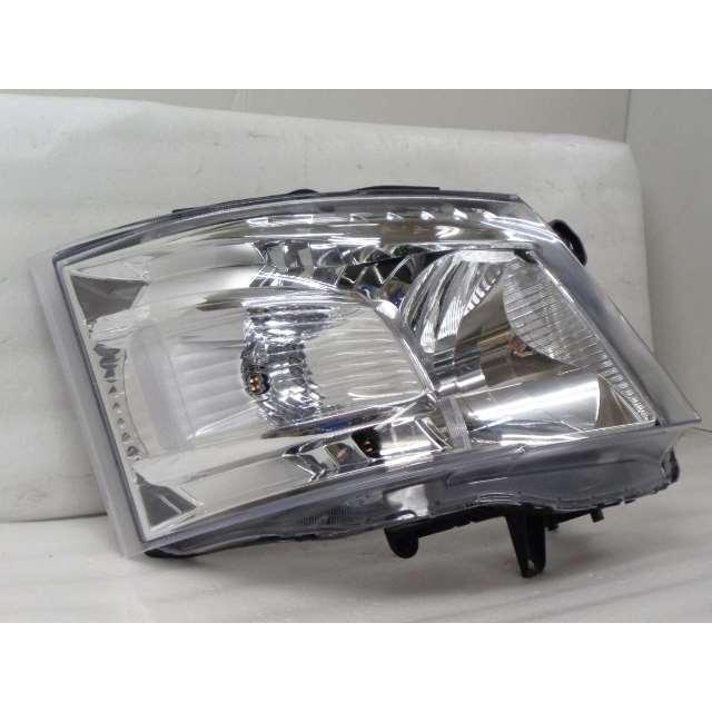 NV350キャラバン右ヘッドライトユニット⁉️