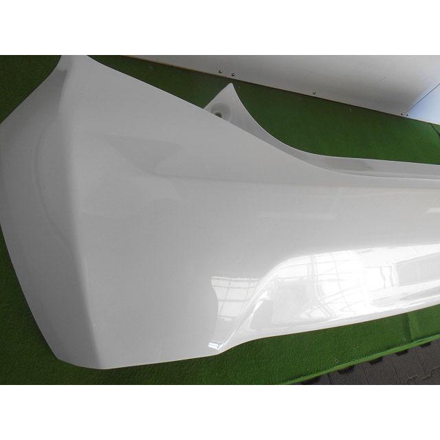 993317 TOYOTA アクア NHP10 リアバンパー 前期・中期 参考品番：52159