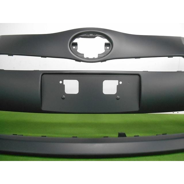 993354-2 TOYOTA アクア NHP10 フロントバンパー 前期 参考品番：52119