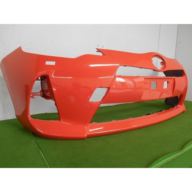 993365 TOYOTA アクア NHP10 フロントバンパー 前期 参考品番：52119 