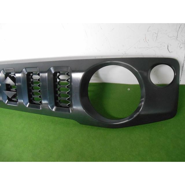 ジムニー　グリル 993403 スズキ ジムニー JB64W/JB74W グリル 参考品番：72110-78R00