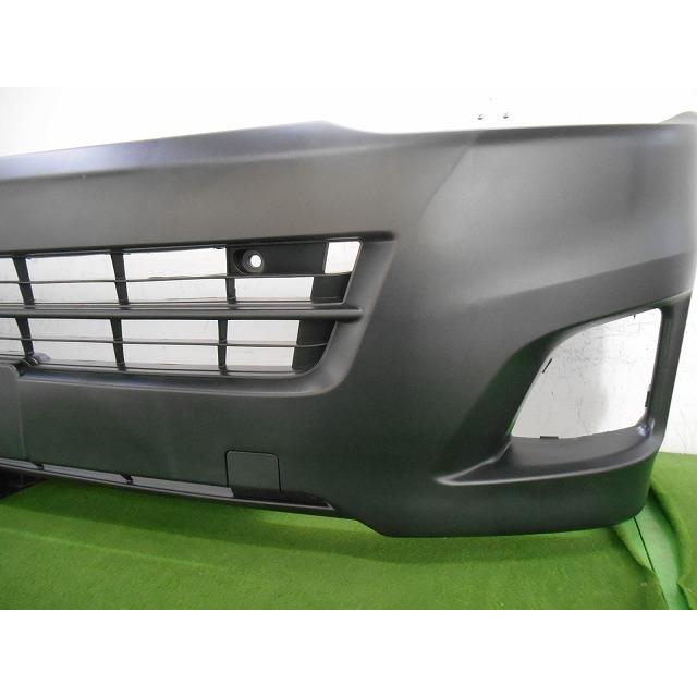 993534 TOYOTA ハイエース／レジアスエース KDH221K フロントバンパー