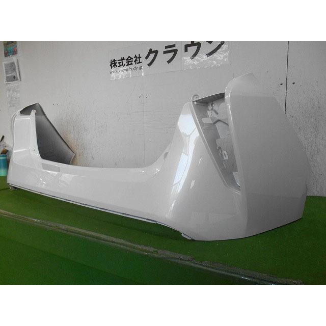 プリウス ZVW50 リアバンパー 参考品番：52159-47110-A0 040 【社外 